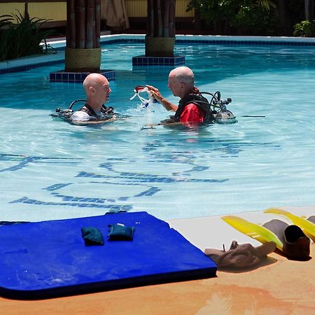 Bolongo Bay Beach Resort All Inclusive المظهر الخارجي الصورة